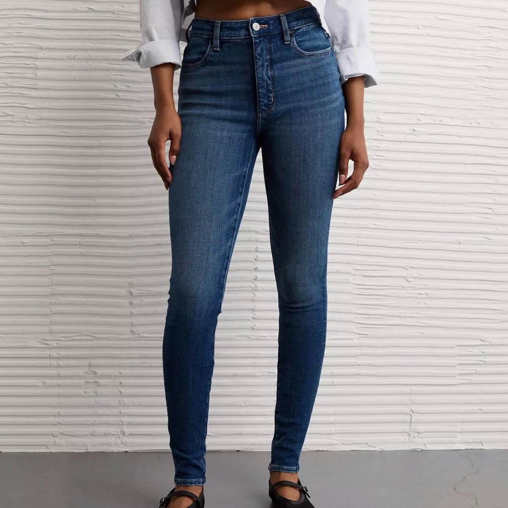 American Eagle Dream Jean - Picture 3 of 4